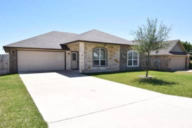 Main picture of 925 Kacie Dr