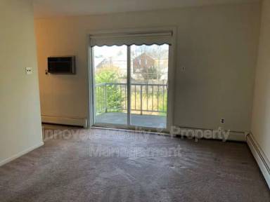 Main picture of 7700 Oxford Ave