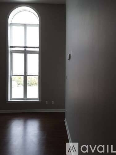 Main picture of 214 S Main St
