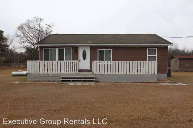 Main picture of 37 Duke Dr