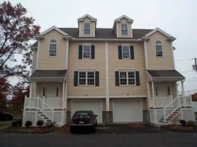Main picture of 10 Middlesex Ave