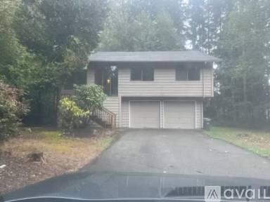 Main picture of 4005 30th Avenue Ct