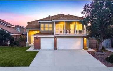 Main picture of 2940 Bronco Dr