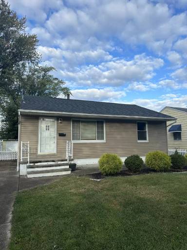 Main picture of 3722 West Blvd