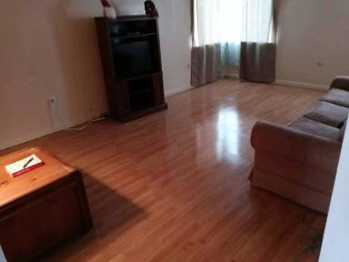 Main picture of 418 3rd Ave SW