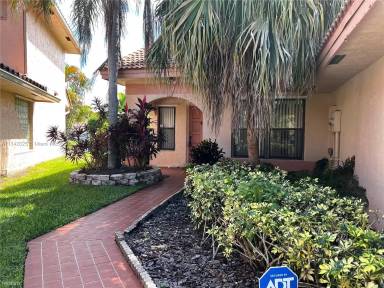 Main picture of 1836 NW 94th Ave