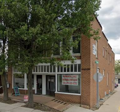 Main picture of 1300 S Walnut St