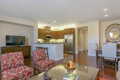 Main picture of 10648 Village Haven Trail - 98