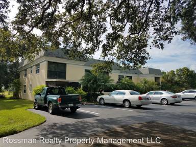 Main picture of 101 E Greens Blvd