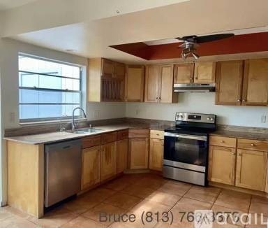 Main picture of 15304 Morning Dr
