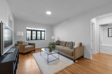 Main picture of The Grande Jatte