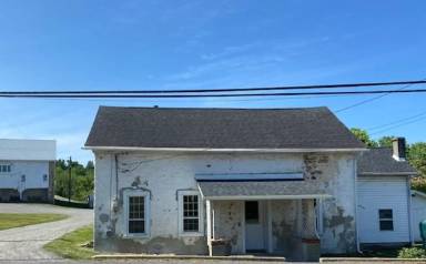 Main picture of 4356 Kings Hwy N