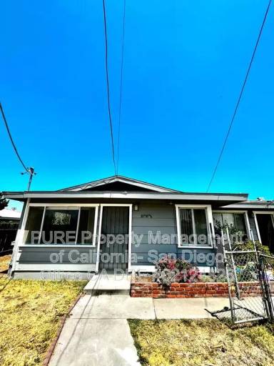 Main picture of 2731 1/2 Drew Ln