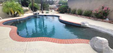 Main picture of 10453 La Tuna Canyon Rd