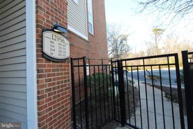 Main picture of 12956 Centre Park Cir