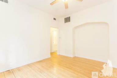 Main picture of 2134 W Concord Pl