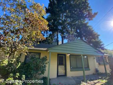 Main picture of 13512 Burke Ave N