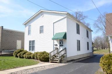 Main picture of 111 John St