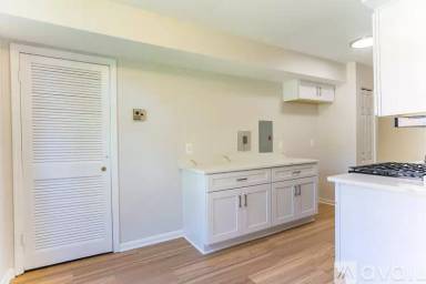 Main picture of 8308 Tobin Rd