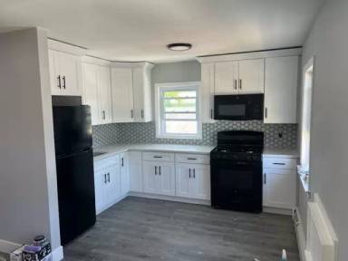 Main picture of 254 Stewart Avenue - 2C