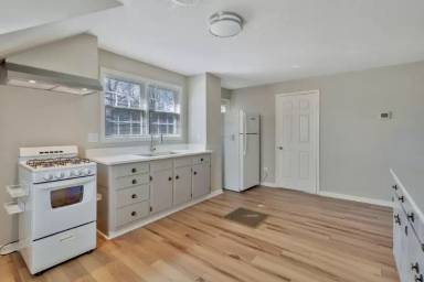 Main picture of 600 Larkin Springs Rd