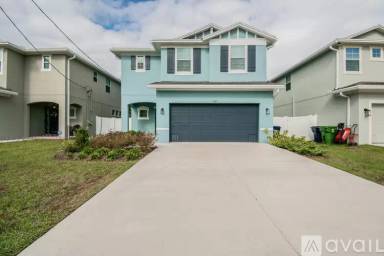 Main picture of 3103 W Hartnett Ave