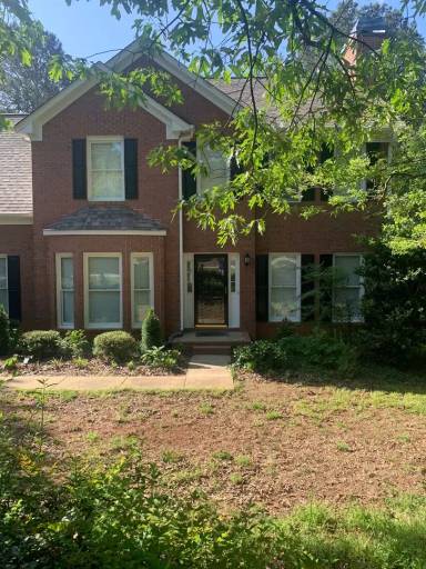 Main picture of 1390 Julian Dr