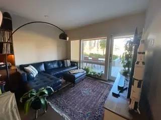 Main picture of 1550 Eisenhower Dr
