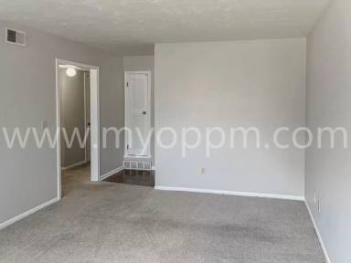 Main picture of 1016 N 47th Ave