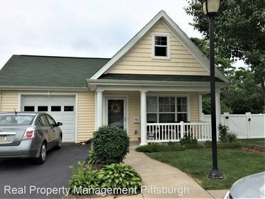 Main picture of 916 Etna Cir