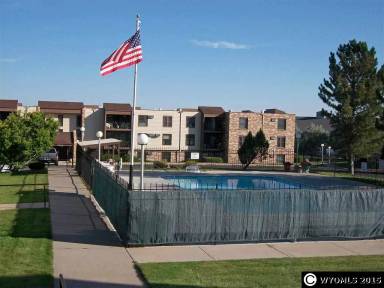 Main picture of 4500 S Poplar St