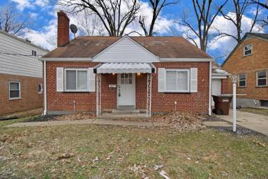 Main picture of 3967 Roswell Ave