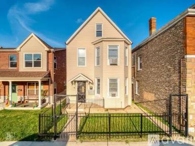 Main picture of 1337 S 50th Ave