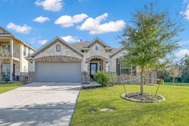 Main picture of 2372 Old Stone Dr