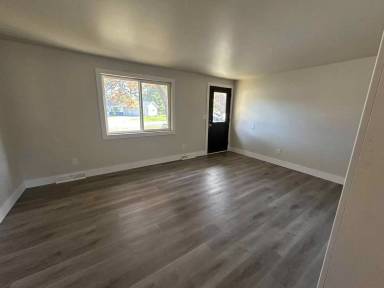 Main picture of 1610 52nd St S
