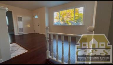 Main picture of 715 Alhambra Rd