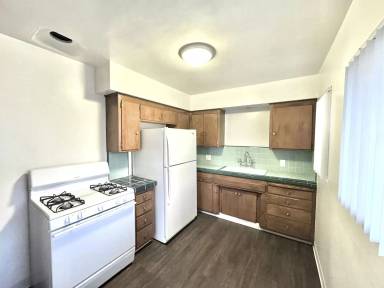 Main picture of 4325 37th St