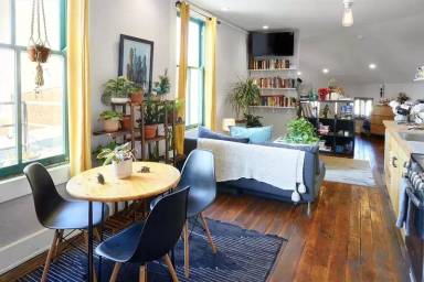 Main picture of 207 W McMicken Ave