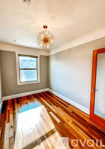 Main picture of 710 Lombard St