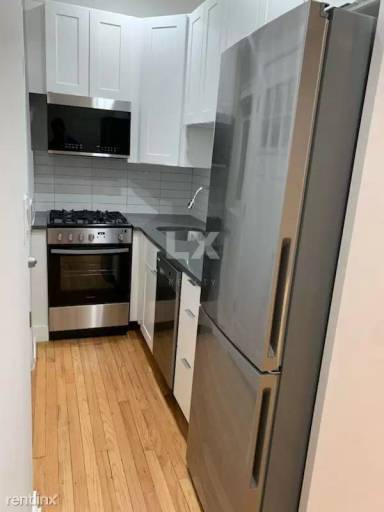 Main picture of 713 W Barry Ave