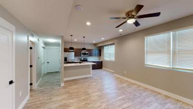 Main picture of 1011 Sunrise Dr