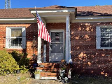 Main picture of 2513 Perrin Rd