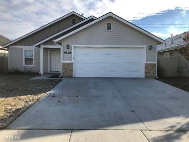 Main picture of 4238 N Alester Ave