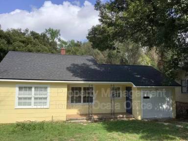 Main picture of 903 NE 2nd St