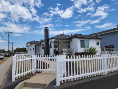 Main picture of 11802 Acacia Ave