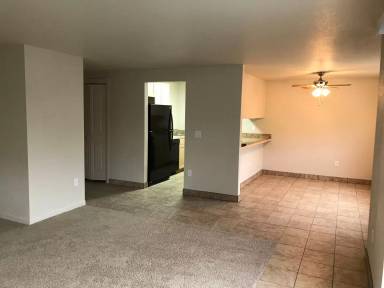 Main picture of 9013 NE 54th St