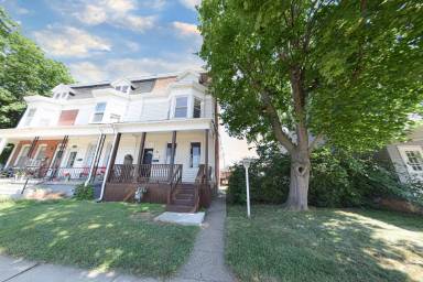 Main picture of 1309 W Philadelphia St