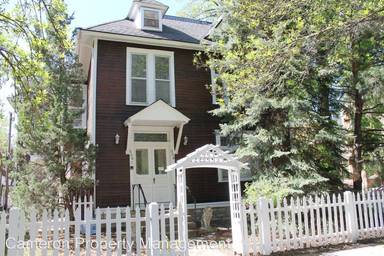 Main picture of 556 Ashland Ave