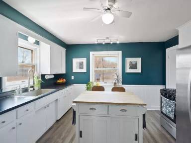 Main picture of 5536 28th Ave S