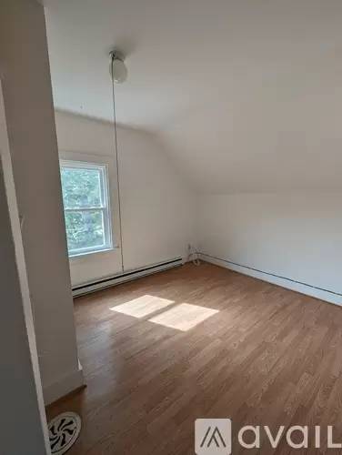 Main picture of 396 River Rd